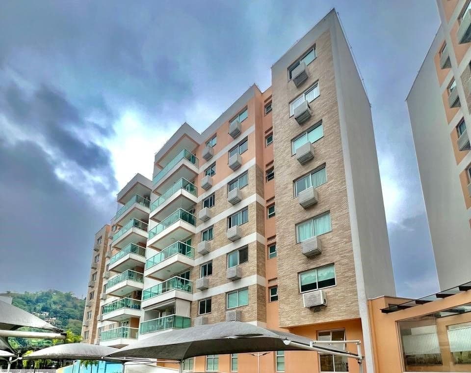 Views, Sophistication and Exclusivity in Angra dos Reis